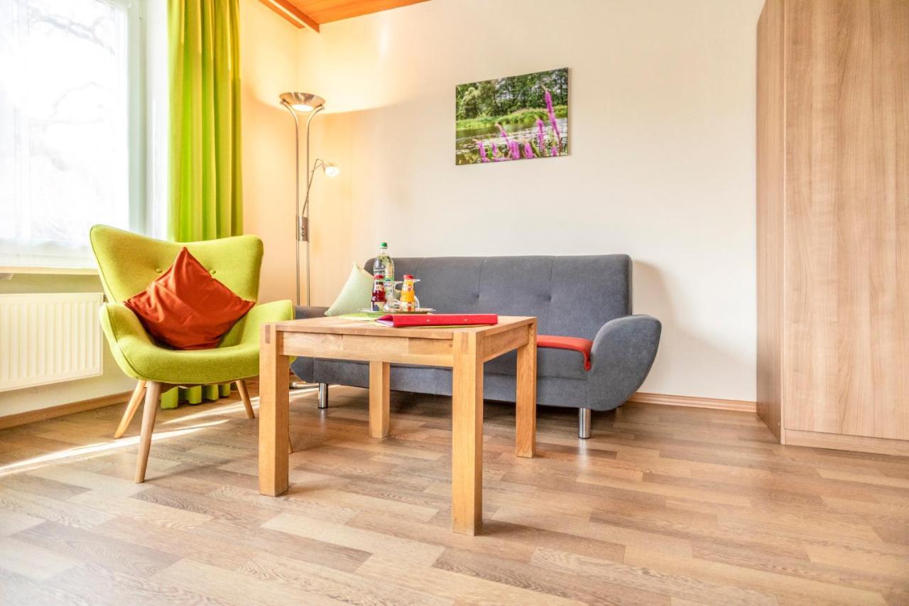 Bartlhof-Ferienwohnungen-Zimmer Burglengenfeld Extérieur photo
