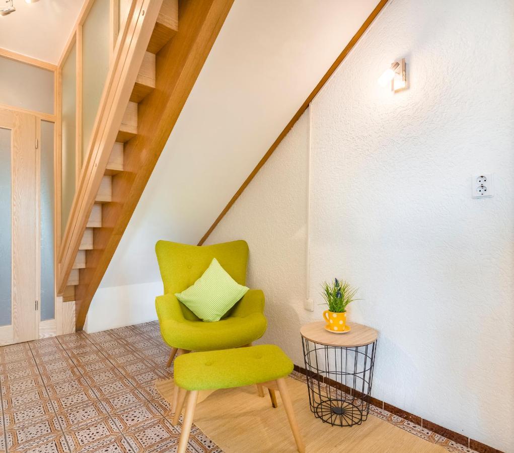 Bartlhof-Ferienwohnungen-Zimmer Burglengenfeld Extérieur photo