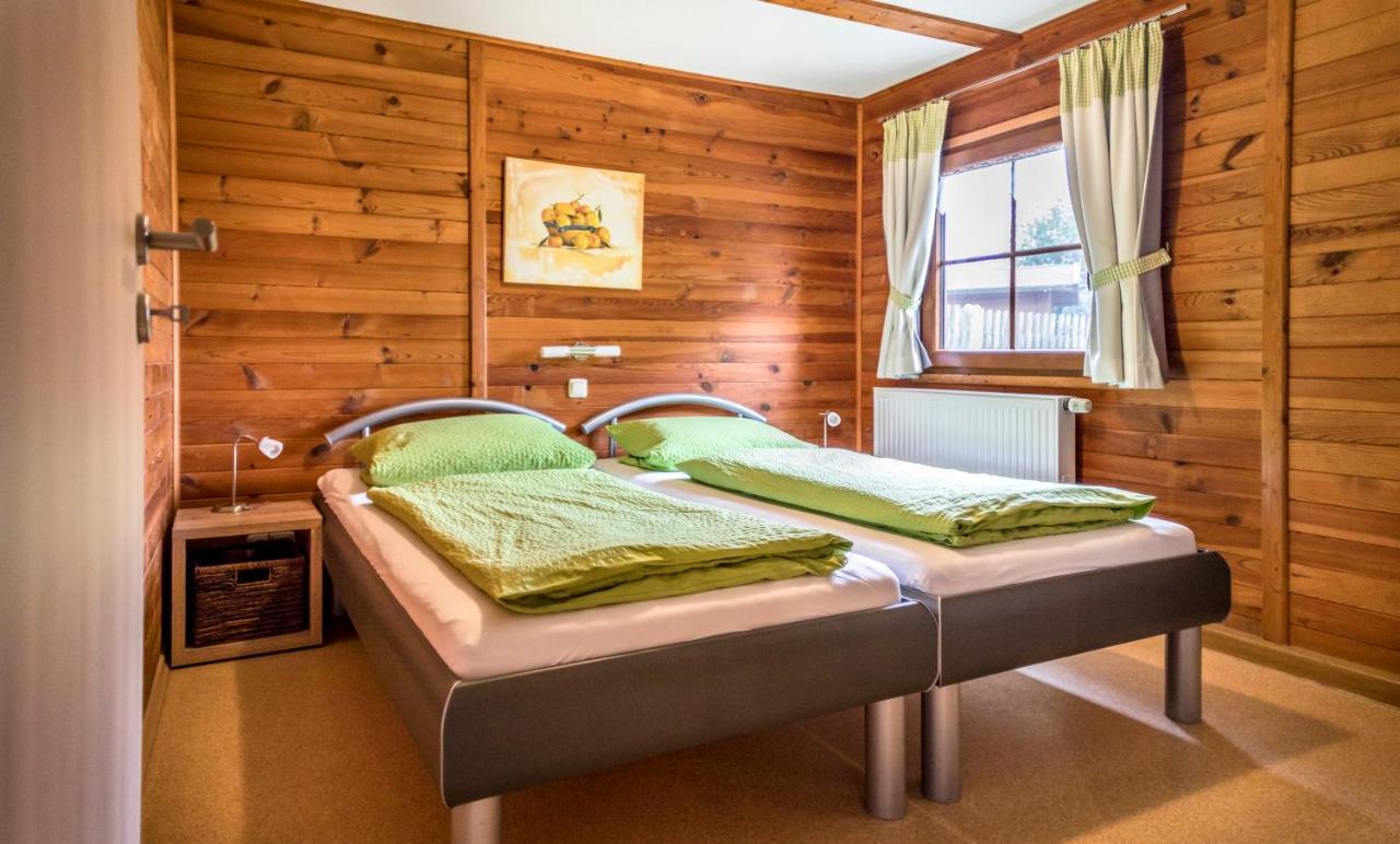 Bartlhof-Ferienwohnungen-Zimmer Burglengenfeld Extérieur photo
