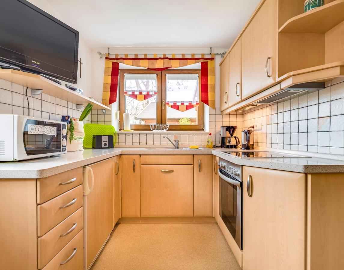 Bartlhof-Ferienwohnungen-Zimmer Burglengenfeld Extérieur photo