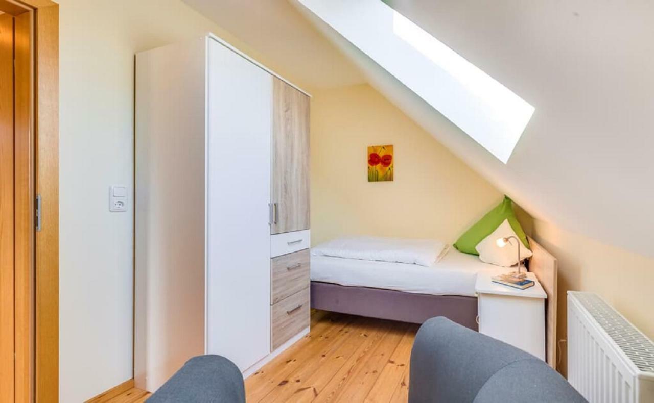 Bartlhof-Ferienwohnungen-Zimmer Burglengenfeld Extérieur photo