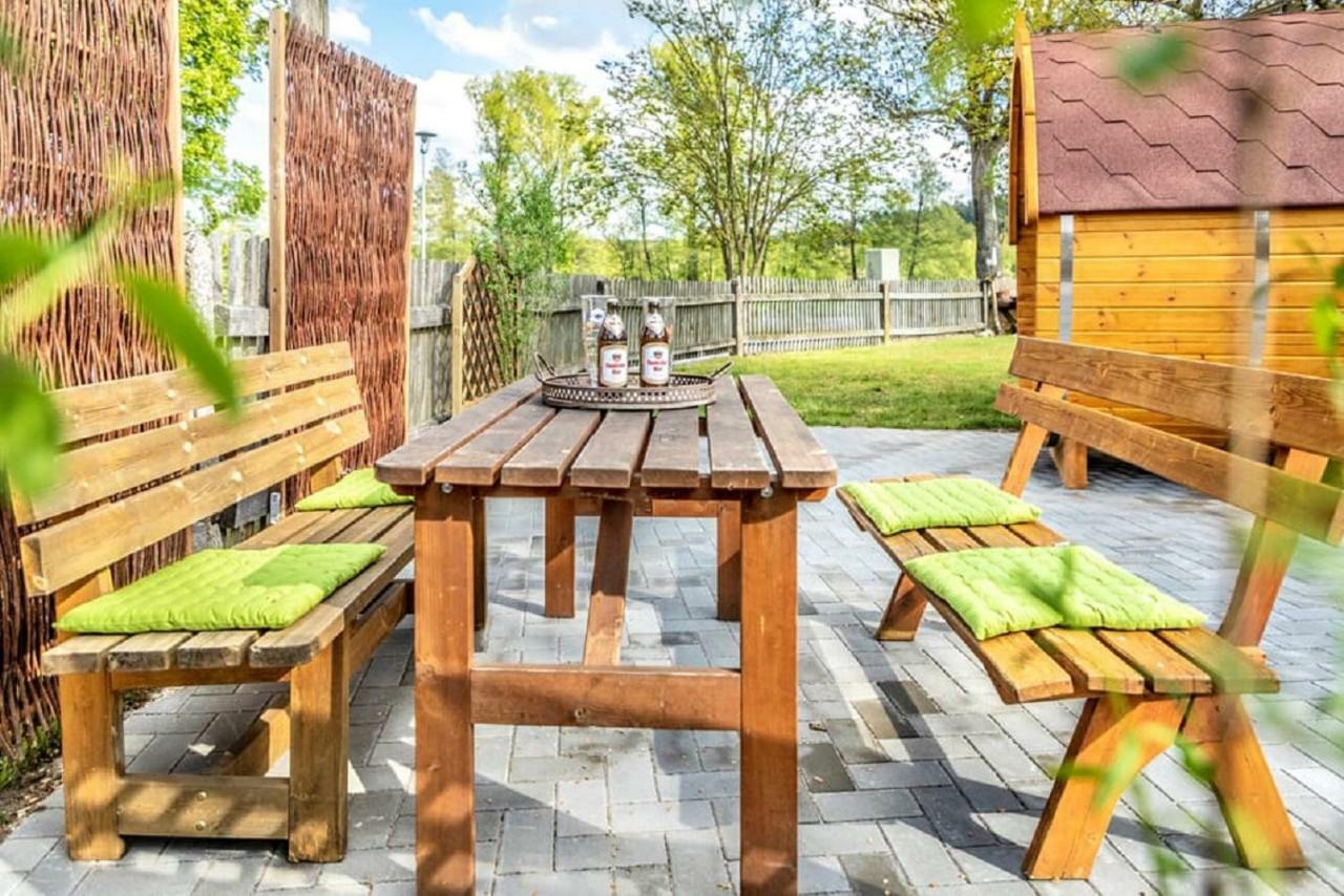 Bartlhof-Ferienwohnungen-Zimmer Burglengenfeld Extérieur photo
